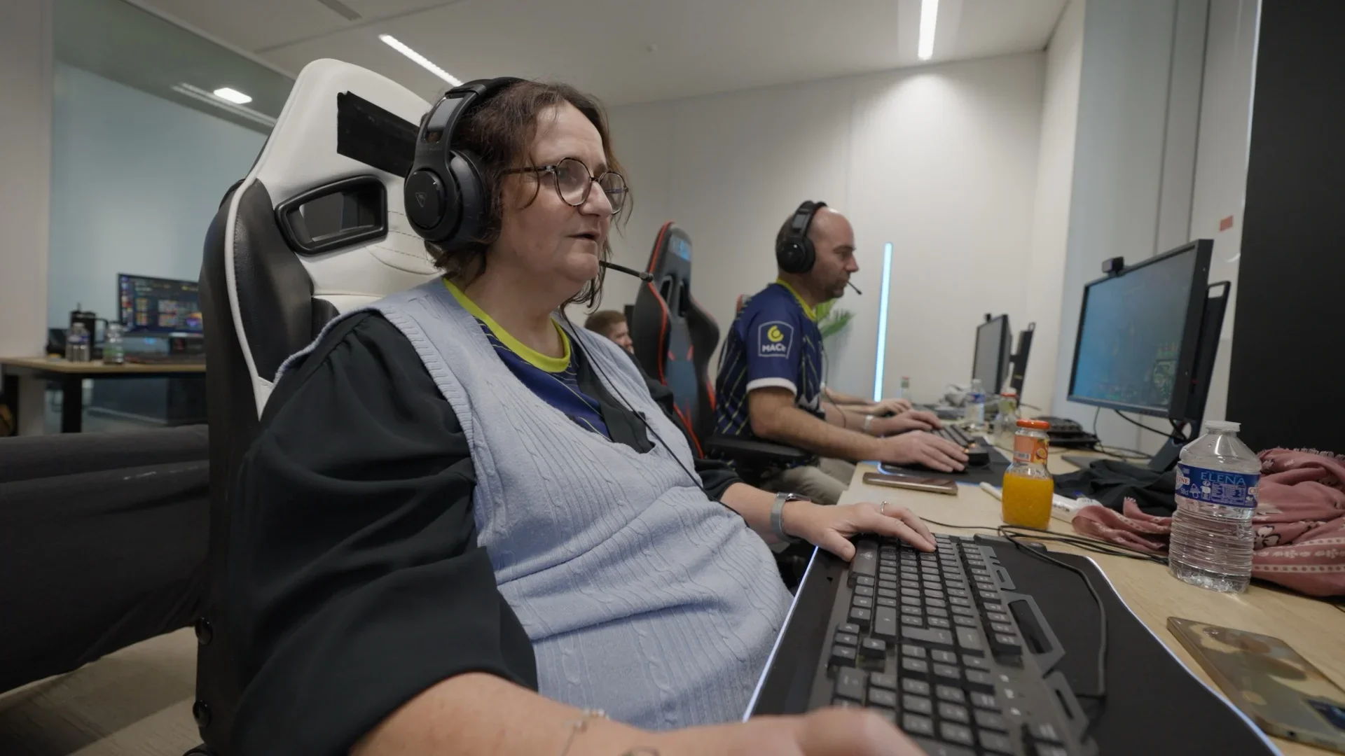 Image après étalonnage par Erwan Dumerchez, étalonneur coloriste — L'histoire de la première équipe e-sport senior